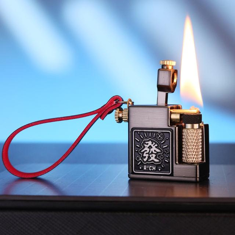 Зажигалка CHIEF 715 Mini Squar – обзор и цена Fire Starting Kit